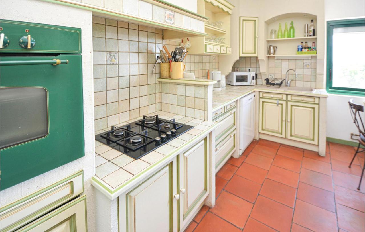 Cozy Home In Sete With Outdoor Swimming Pool Екстериор снимка