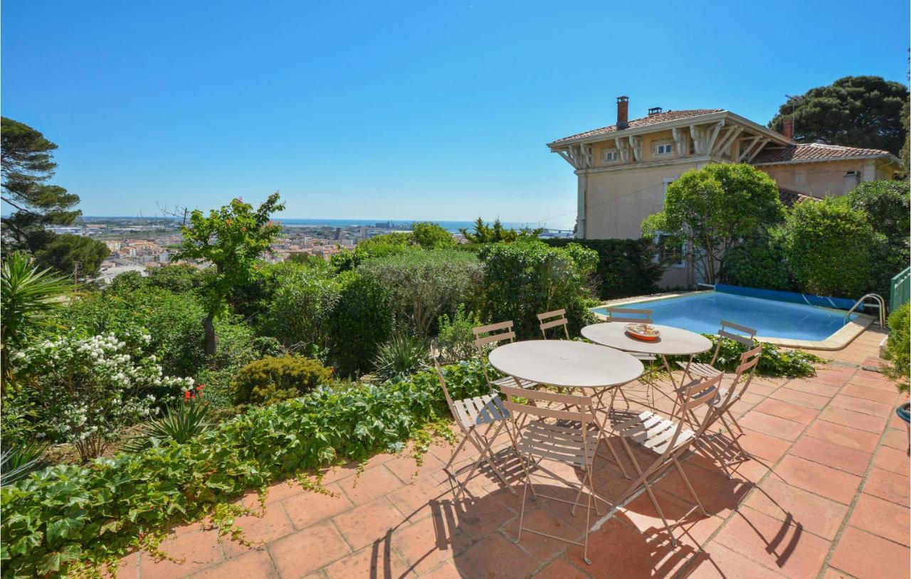 Cozy Home In Sete With Outdoor Swimming Pool Екстериор снимка